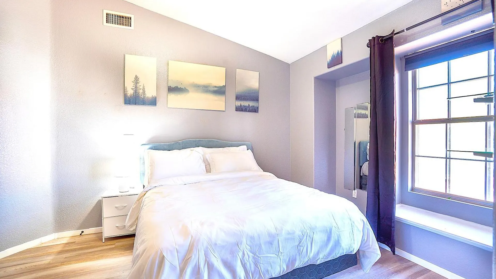 Private Guestrooms In North Las Vegas Area 0*,