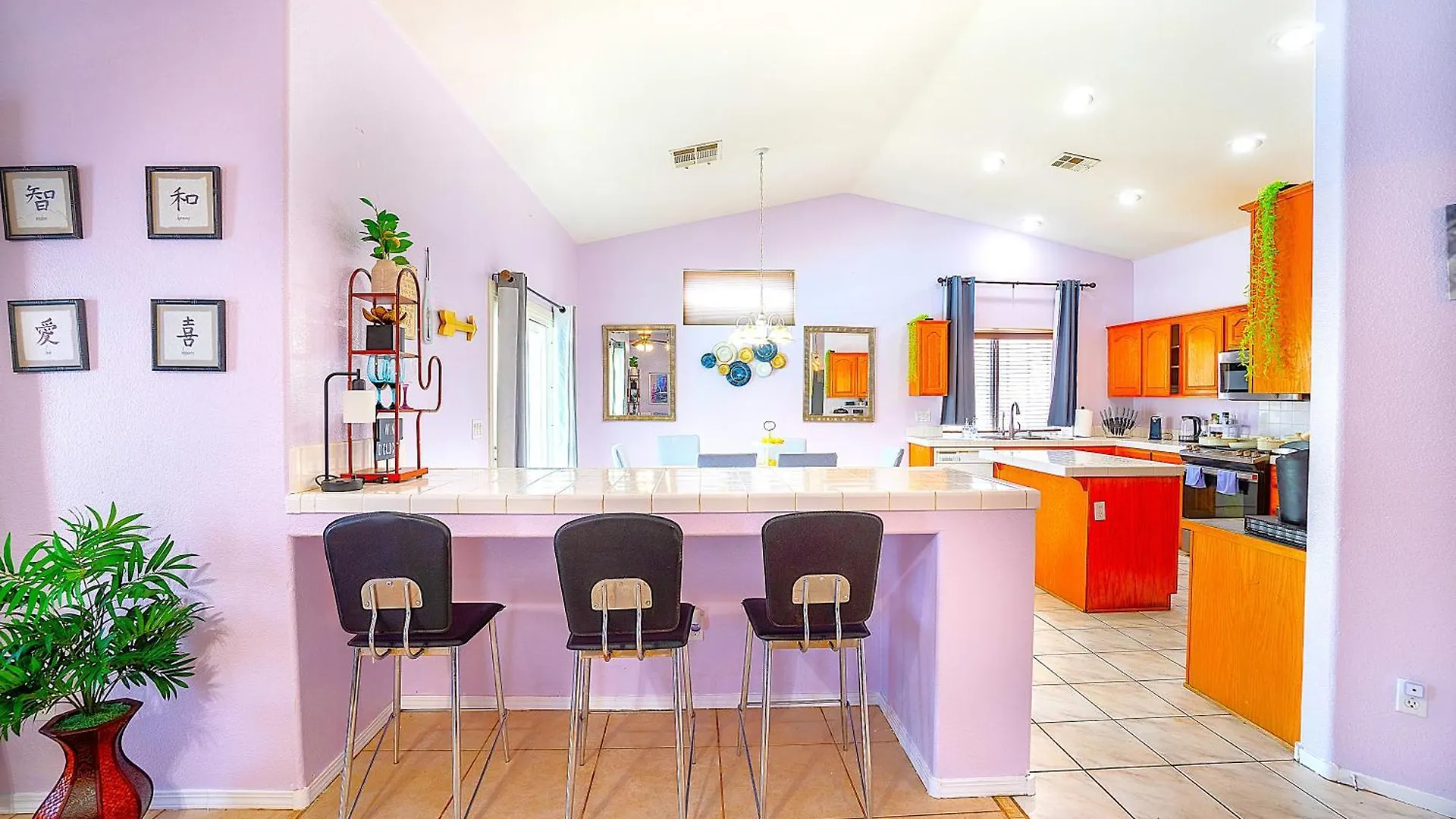 Private Guestrooms In North Las Vegas Area 0*,